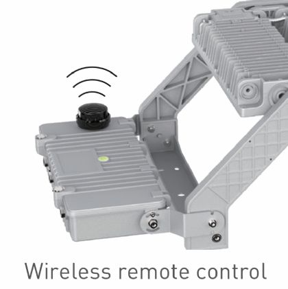 MODULAR LED POLE LIGHT